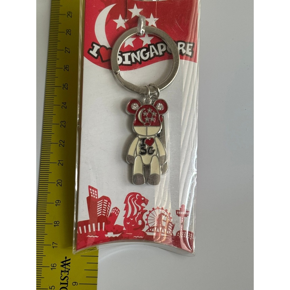 Guardian Angel Singapore‎ Tourism Board I Love SG Bear Enamel Keychain Souvenir